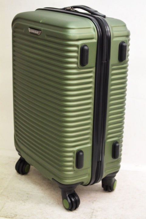 $360 NEW Travel Select Savannah 20" Hardside Spinner Carry On Luggage Green