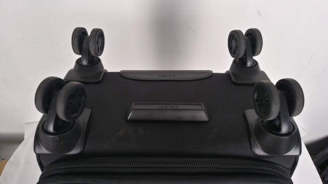 $280 Delsey Helium Breeze 6.0 21" Carry-On Spinner Suitcase Luggage Soft