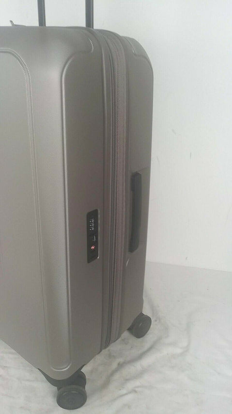 $720 NEW VICTORINOX Swiss Army Nova Medium Hard Pink Luggage Suitcase 27"