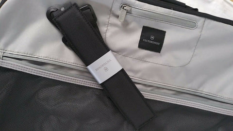 $360 New Victorinox Swiss Army VX Avenue Garment Sleeve Cover Black