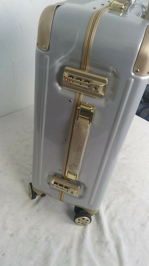 $360 New TRIFORCE Sterling 22" Carry On Spinner Luggage Suitcase Silver TSA Lock