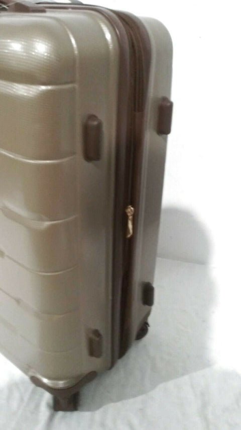 $340 New London Fog Brentwood 24" Hardside Spinner Suitcase Luggage Champagne