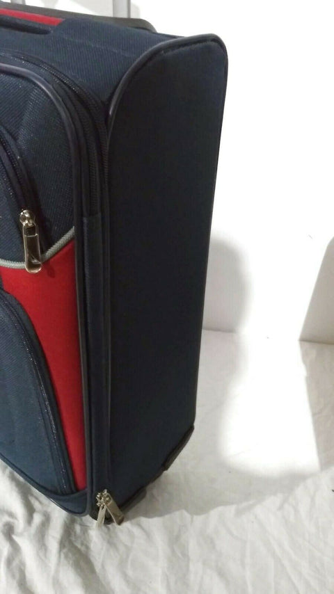 $360 New Nautica Oceanview 20" Luggage Spinner Suitcase Blue Carry On