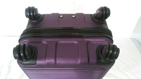 $260 Elite Luggage Helsinki 20" Hard Luggage Spinner Carry On Suitcase Teal Blue