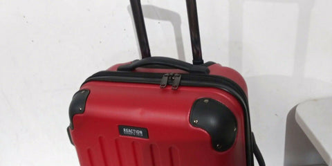 $280 New Kenneth Cole Reaction Renegade 20" Hard Carry On Spinner Luggage Red