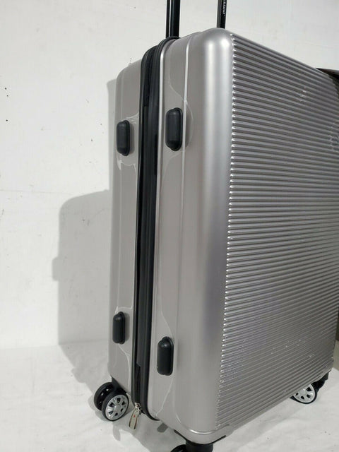 $340 New Rockland Horizon 24" Hard Case Luggage Suitcase Silver Spinner