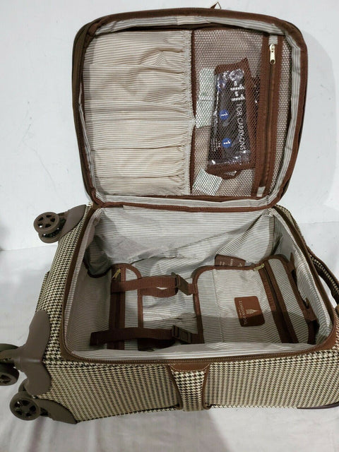 $320 New London Fog Oxford II 20" Softside Spinner Suitcase Carry On Luggage