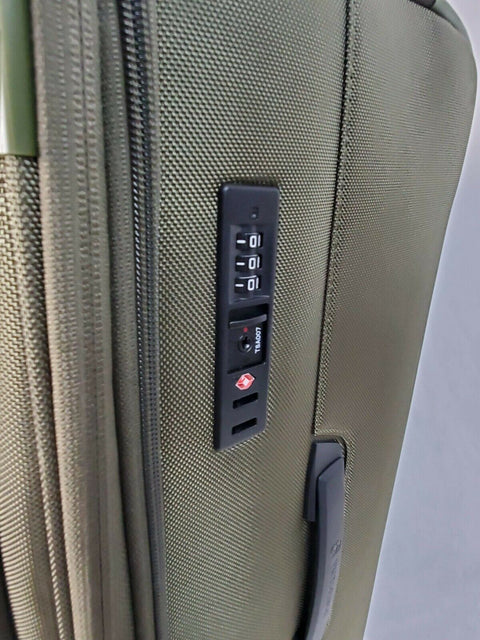 $1000 Victorinox Swiss Army VX Avenue 27.5" Expandable Spinner Suitcase Blue