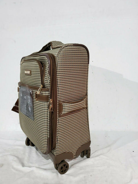$320 New London Fog Oxford II 20" Soft Spinner Suitcase Carry On Luggage