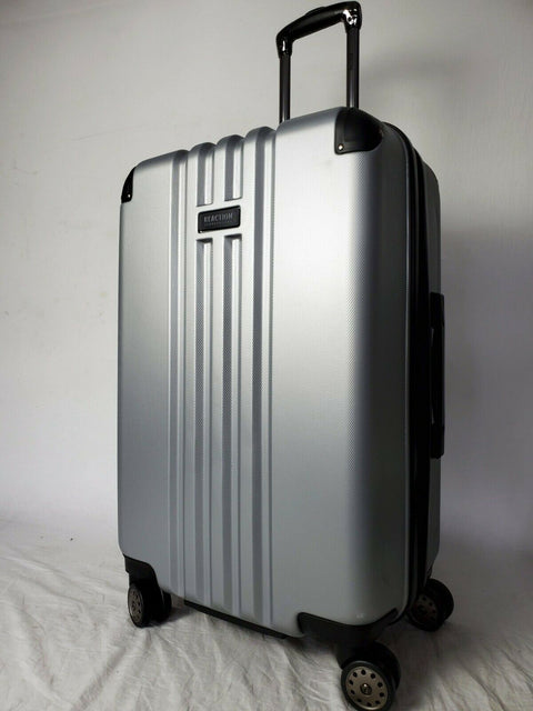 $380 Kenneth Cole Reaction Reverb 24" Hard case Spinner Suitcase Luggage Silver