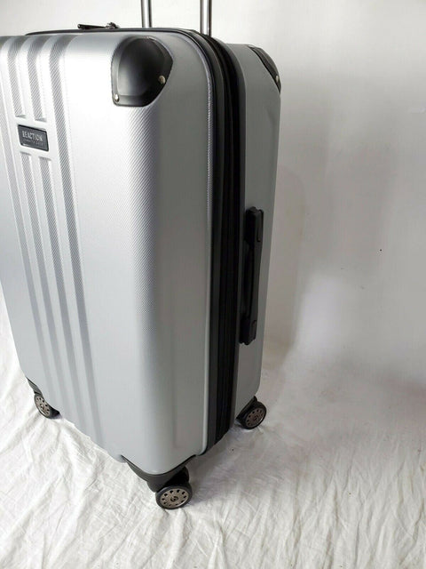 $380 Kenneth Cole Reaction Reverb 24" Hard case Spinner Suitcase Luggage Silver