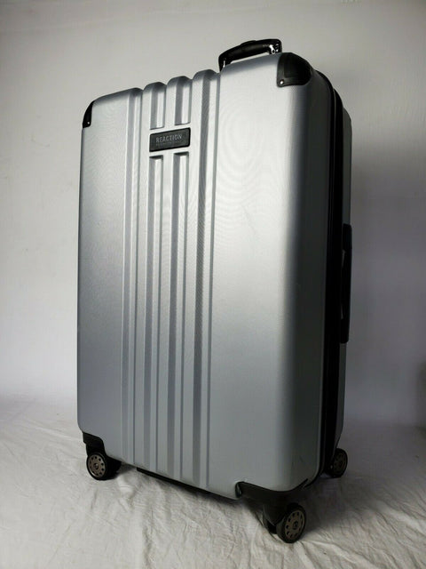 $480 Kenneth Cole Reaction Reverb 28" Hard Spinner Suitcase Luggage Silver