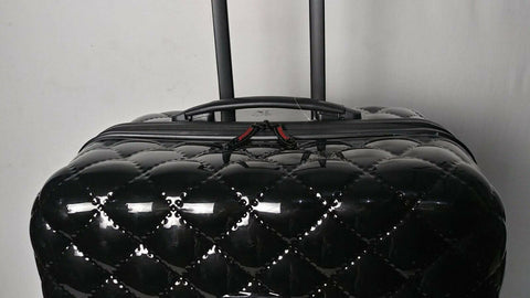 $290 New Rockland Quilt 28" Hard case Luggage Suitcase Black Suitcase