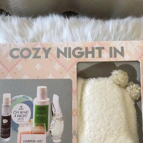 Cozy Night 6Pc Donna Karan Perfume .17 FL Oz Fragrance Lotion Cozy Chenille Sock - evorr.com