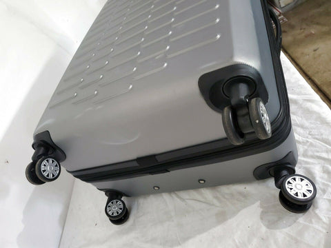 Travelers Club Luggage Shannon Spinner Expandable Luggage 28" Large Silver