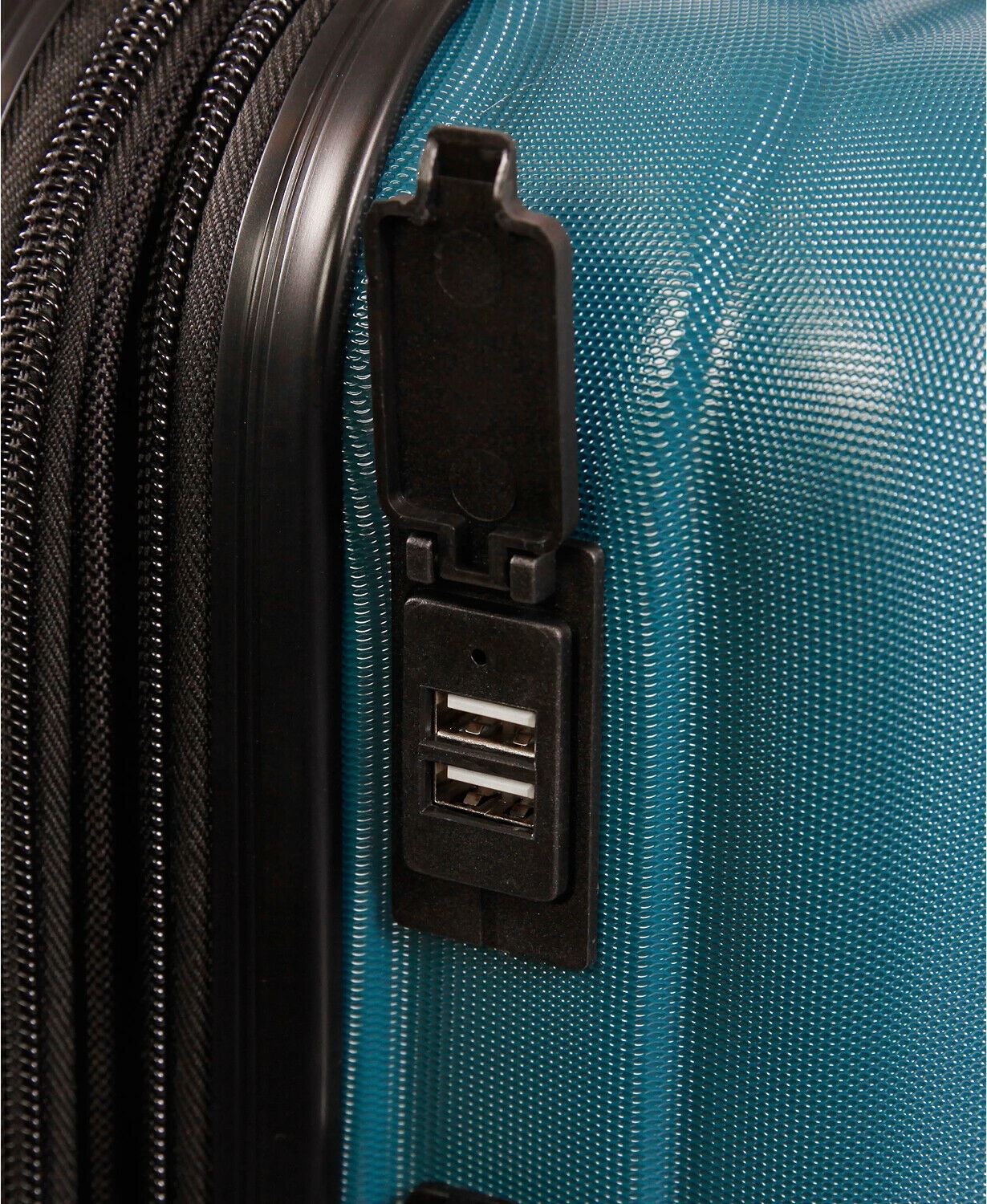 340 New Brookstone Nelson 21" Hardside CarryOn Luggage with Charging