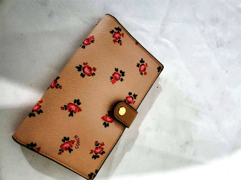 $150 New COACH Women's Leather Wallet Floral Pink