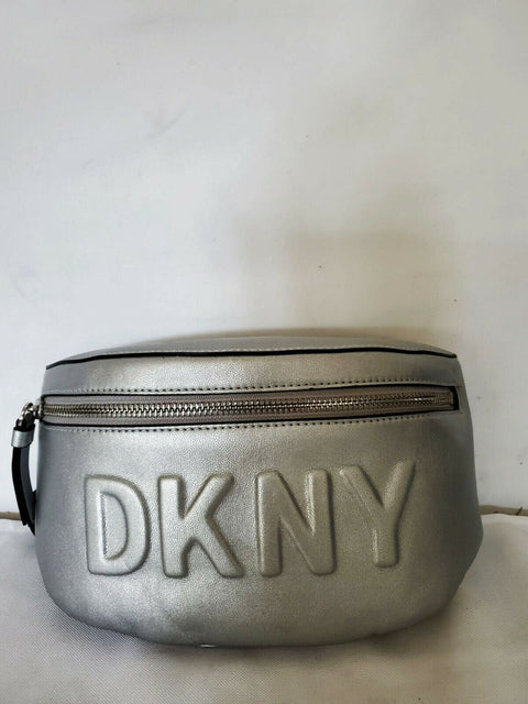 $198 New DKNY Tilly Logo Fanny Pack Belt Bag Leather Silver
