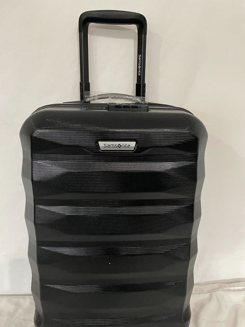 $300 Samsonite Spin Tech 4.0 20" Hardside Carry-On Spinner Luggage Black