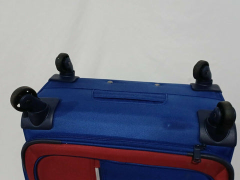 $450 New Tommy Hilfiger Winston Softside Expandable Spinner Luggage Blue 24"