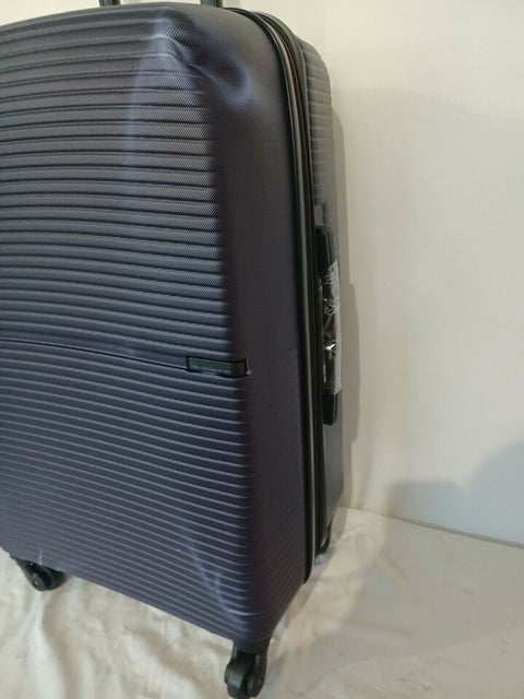 $340  Solite Maven 2.0 Expandable Spinner Luggage 26" Check In Blue Navy