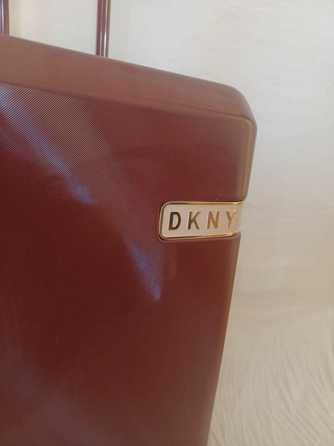 $495 New DKNY Rapture 25" Hard-side Spinner Suitcase Luggage Medium Check In