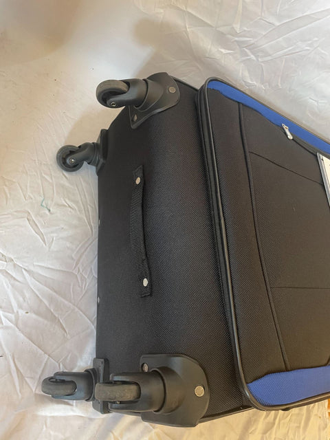$560 New Nautica Oceanview 5 Piece Luggage Set Spinner Suitcase Blue Black Soft