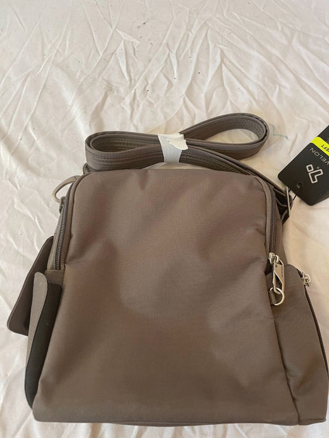 $156 New Travelon Anti-Theft Classic Travel Bag Green Crossbody Shoulder Bag