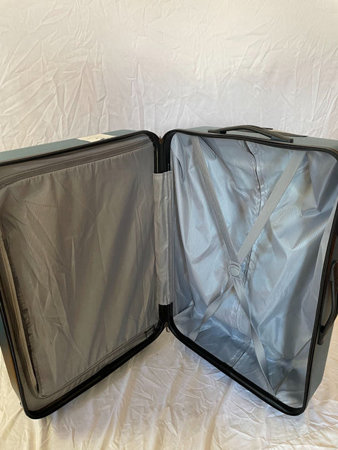 $380 Travel Select Courtland 30" Luggage Hard-Shell Check In Suitcase Green TSA