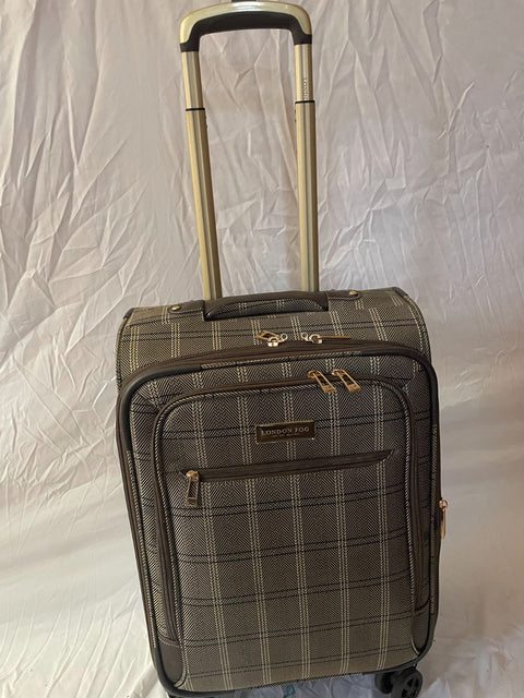 $320 London Fog Brentwood II 20" Expandable Spinner Luggage Suitcase Carry On