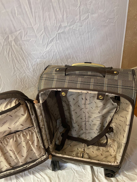 $320 London Fog Brentwood II 20" Expandable Spinner Luggage Suitcase Carry On