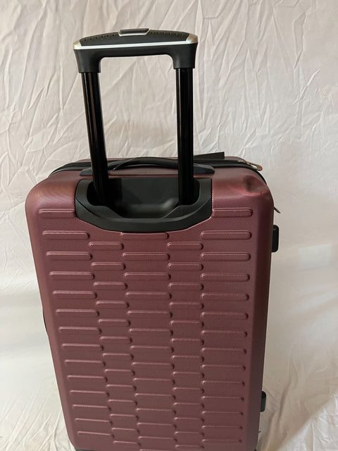 Travelers Club Shannon Spinner Expandable Luggage 24" Medium Check-In Wine