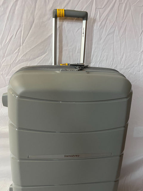 $480 Samsonite Outline Pro 25" Hard Medium Check In Spinner Luggage Gray