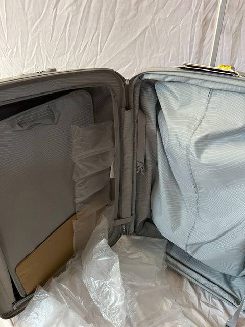 $540 Samsonite Outline Pro 28" Hard Large Check In Spinner Luggage Gray
