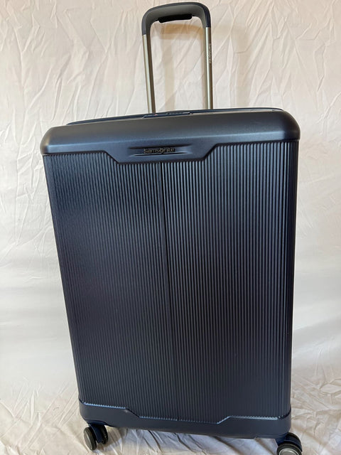 $780 Samsonite Silhouette 17 29" Large Expandable Hardside Spinner Luggage TSA