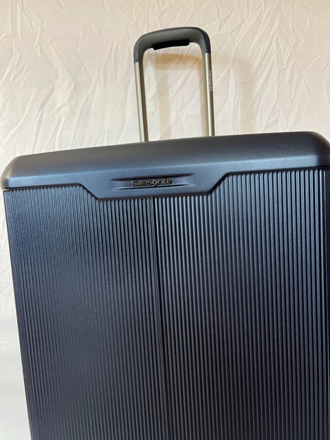 $780 Samsonite Silhouette 17 29" Large Expandable Hardside Spinner Luggage TSA