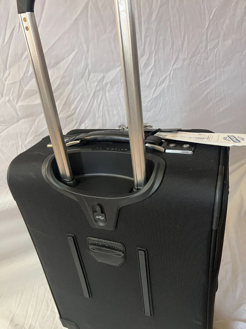 $680 Travelpro Luggage Platinum Elite 22" Expandable Carry-on Two Wheel Suiter