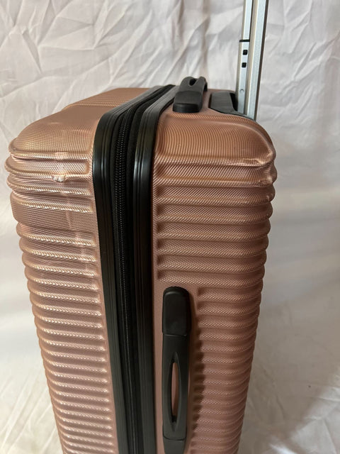 $280 Travelers Club Basette 20" Rose Pink Luggage Spinner Carry On