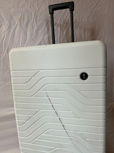 $498 Bric's By Ulisse 30" Expandable Spinner Luggage White Hardcase Check In