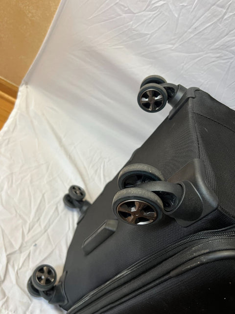 $480 Delsey Paris Hyperglide 29" Expandable Spinner Upright Luggage Suitcase