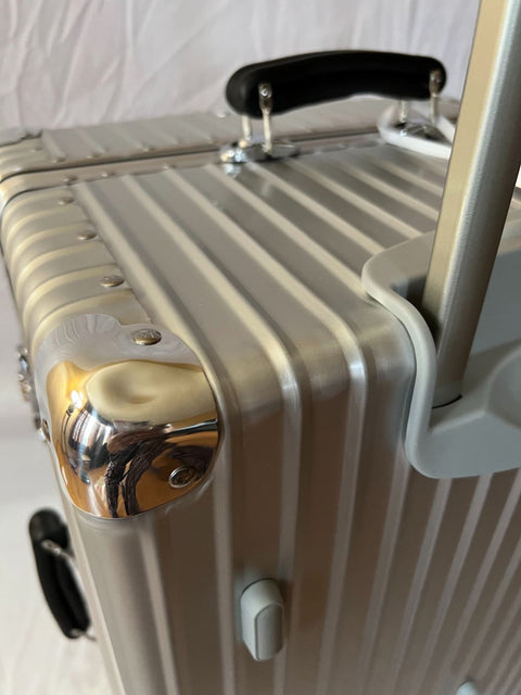New Rimowa Classic Trunk Check in 30" Luggage Aluminum Silver Suitcase TSA Lock