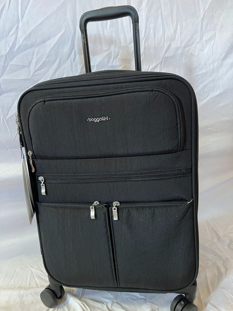 New Baggallini luggage only 22" Carry-on 4 wheel 22 carry on Suitcase