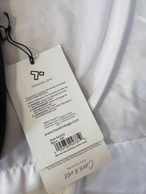 $99 New Travelon Anti-Theft Signature Quilted Slim Pouch Crossbody Bag Black