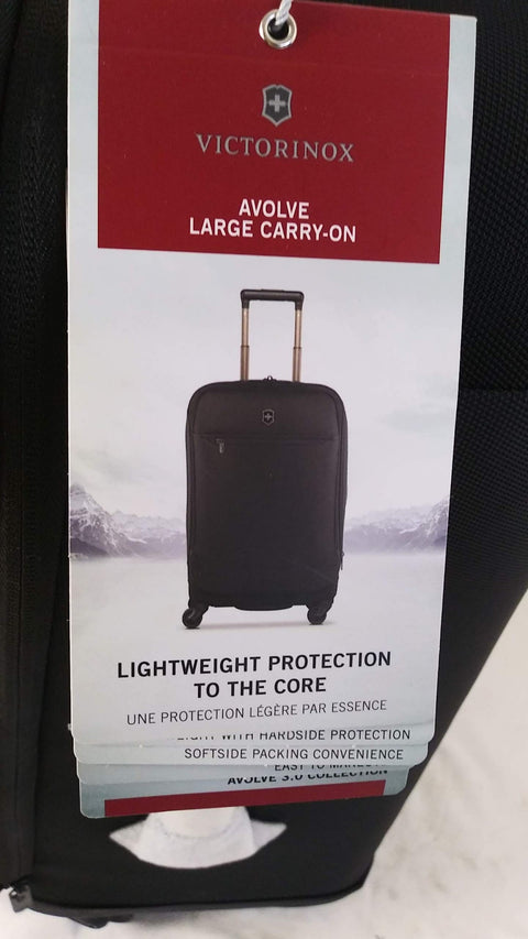 $500 NWT Victorinox Swiss Avolve 3.0 22" Extra Capacity Spinner Carry-On Luggage