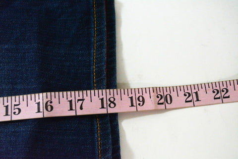 Tommy Hilfiger Women's Stretch Blue Medium Wash Pencil Denim Skirt 10 - evorr.com